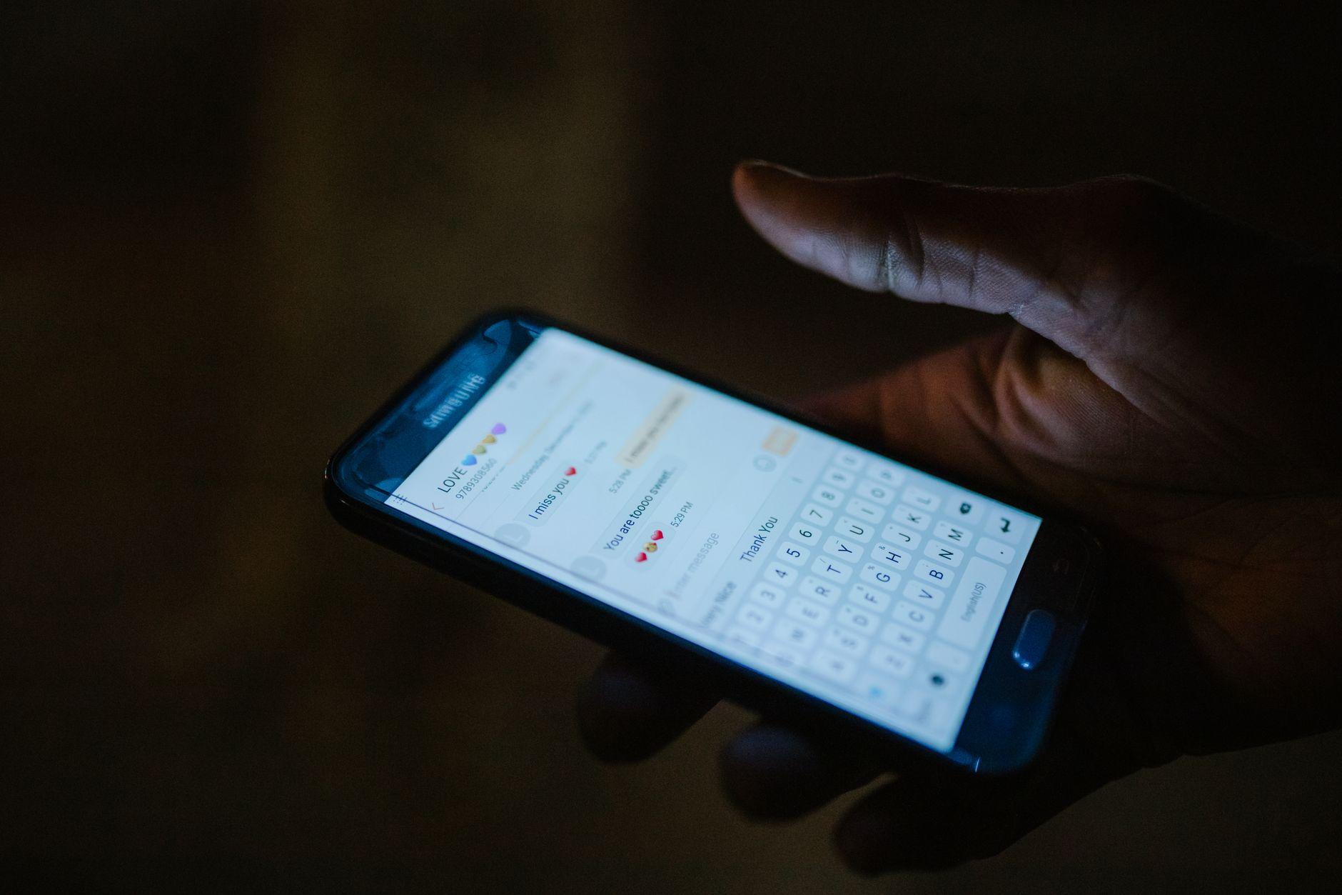 Fuites de données chez les opérateurs : Comment protéger son identité mobile en 2026