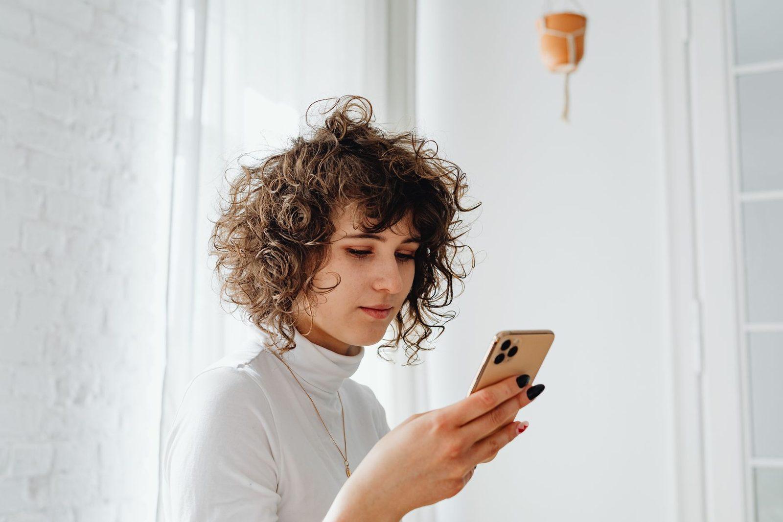 J'ai cliqué sur un lien d'un SMS frauduleux : les 10 gestes d'urgence à faire dans l'heure